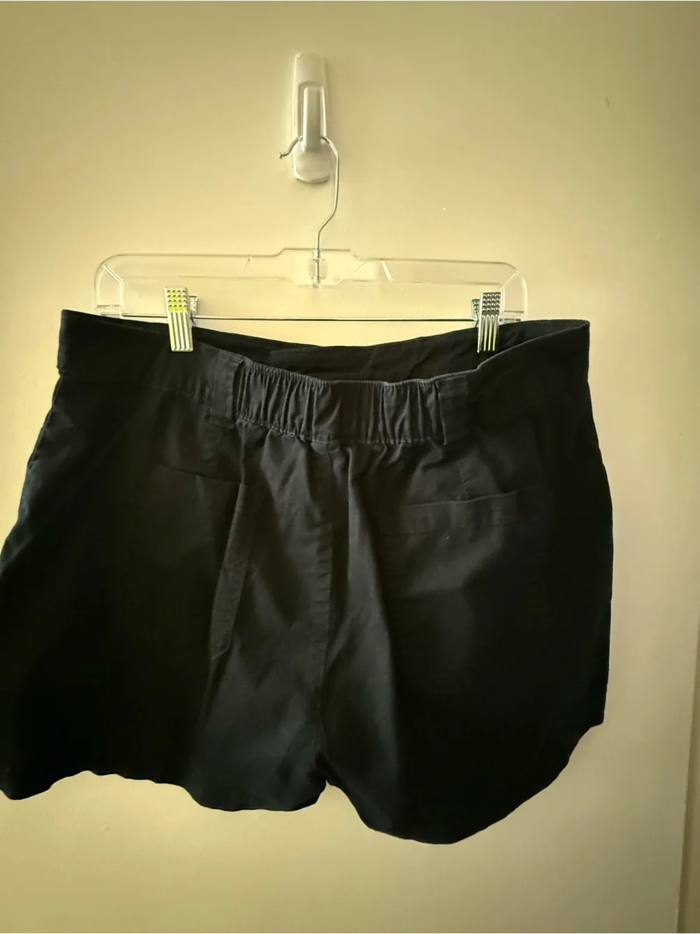 Old Navy Black Women OG Chino Shorts - Black